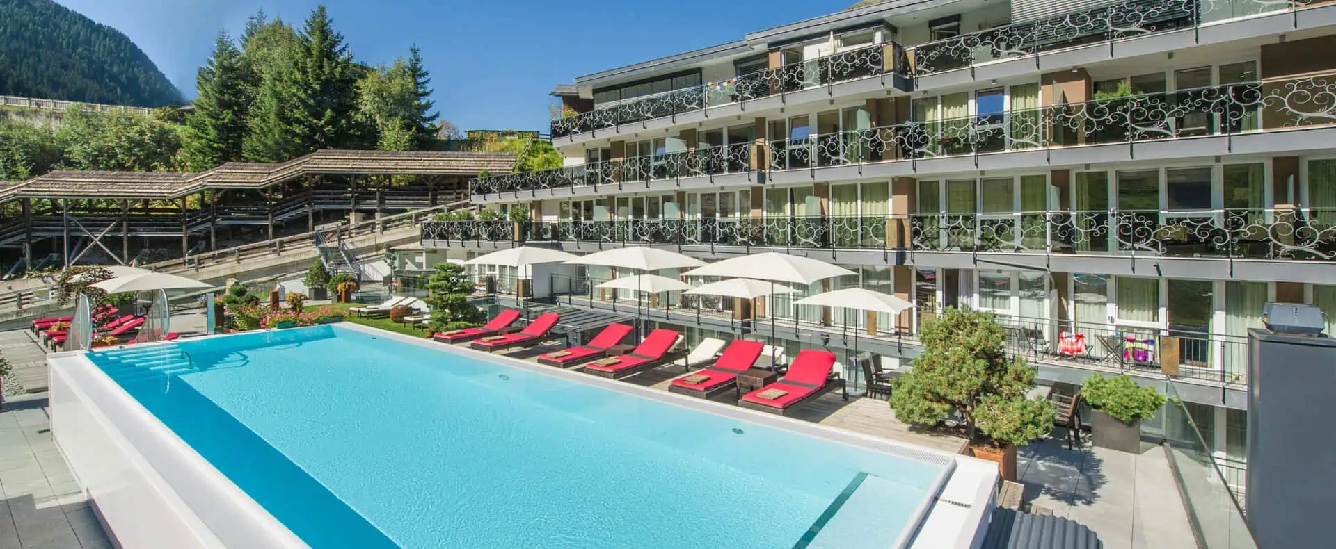 Urlaub mit Hund im Hotel Fliana in Tirol / zertifiziert hundefreundliches Hotel in Tirol, Österreich / Hotel Fliana für den Urlaub mit Hund