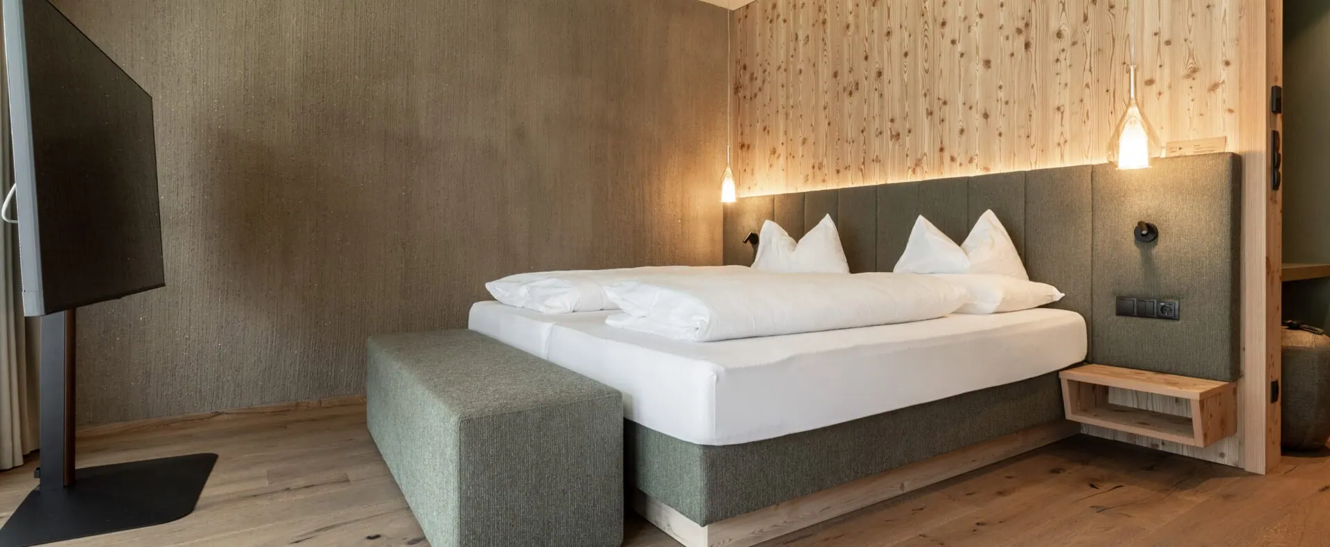Urlaub mit Hund im Hotel Tuberis in Südtirol / Urlaub mit Hund in Italien / zertifiziert hundefreundliches Hotel in Italien, Südtirol