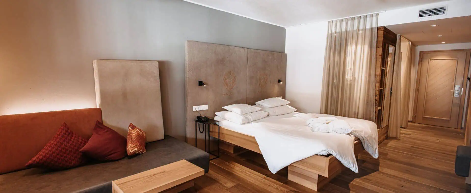 Urlaub mit Hund im Hotel der Löwe in Salzburg / zertifiziert hundefreundliches Hotel in Österreich / zertifiziert hundefreundliches Hotel in Österreich