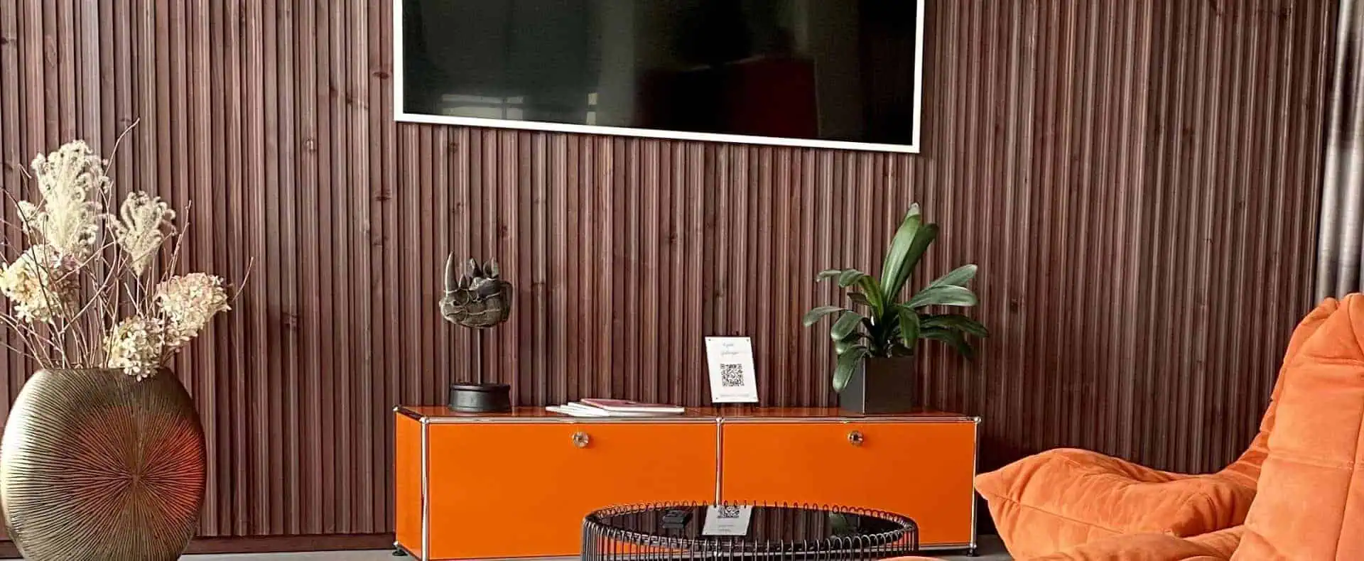 Wohnbereich Orange Lounge, Apartment 1
