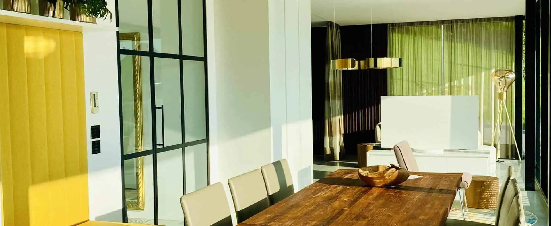 Apartment 2, Essbereich