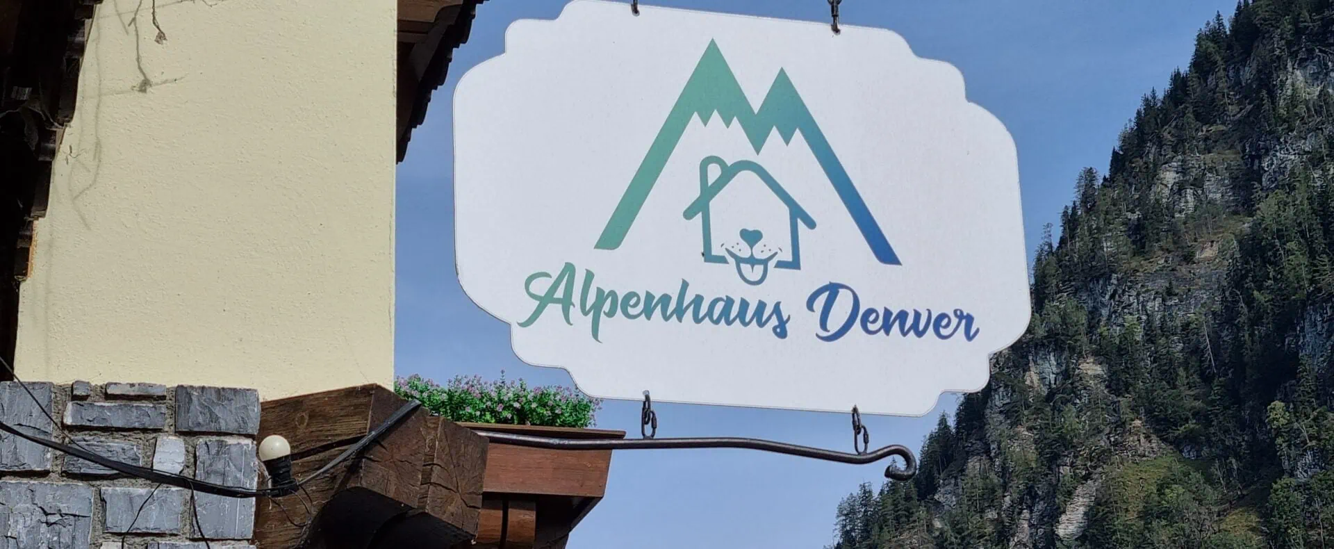 Urlaub mit Hund im Apenhaus Denver in Salzburg / zertifiziert hundefreundliche Appartements in Österreich /