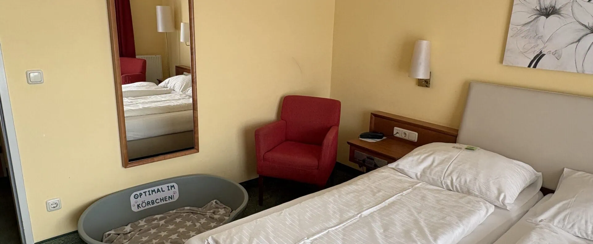 Urlaub mit Hund im Gesundheitsresort Optimamed St. Josef in Salzburg / zertifiziert hundefreundliches Hotel in Österreich