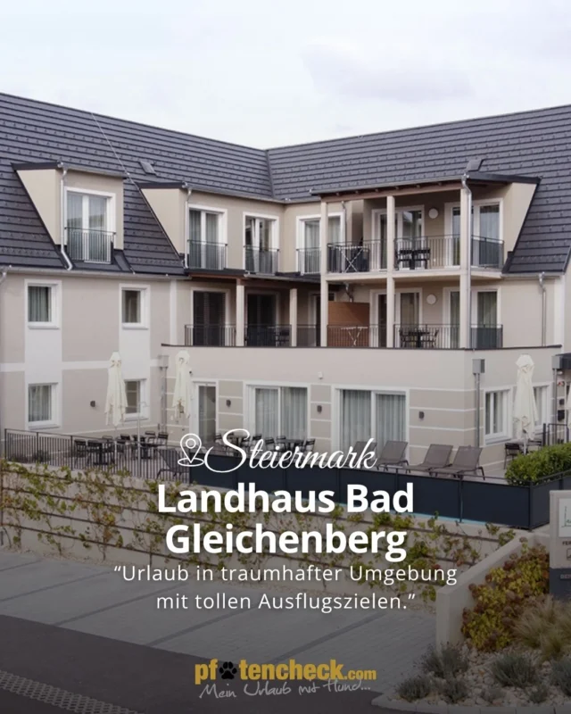 🐾 Empfehlung: Landhaus Bad Gleichenberg – entspannte Auszeit mit Hund im Thermen- und Vulkanland 🐶🌿

Das Landhaus Bad Gleichenberg bietet beste Voraussetzungen für einen gemeinsamen Urlaub mit Vierbeiner. Das moderne Aparthotel liegt mitten in der grünen Hügellandschaft der Südoststeiermark und eignet sich laut Gastgeber ausdrücklich für den Urlaubsgenuss mit Hunden.

Die 15 Studios und Apartments sind zwischen 25 und 65 m² groß und verfügen über eine voll ausgestattete Küche sowie einen eigenen Balkon oder eine Terrasse mit Gartenmöbeln. Damit gibt es ausreichend Platz für entspannte Urlaubstage mit Fellnase. 🐾

Für gemeinsame Spaziergänge bietet sich besonders der nahe gelegene, rund 190 Jahre alte Kurpark von Bad Gleichenberg an. Auch die abwechslungsreiche Landschaft des Thermen- und Vulkanlandes lädt dazu ein, die Region gemeinsam zu entdecken.

Praktisch für die Anreise mit Hund: Dank digitalem Self-Check-in bis 23:59 Uhr lässt sich die Ankunft besonders flexibel gestalten.

#pfotencheck #meinurlaubmithund #urlaubmithund #hundefreundlich #hundewillkommen